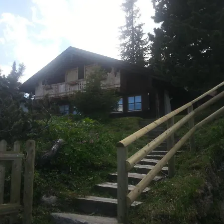 Ferienhuette Rist Dağ evi *